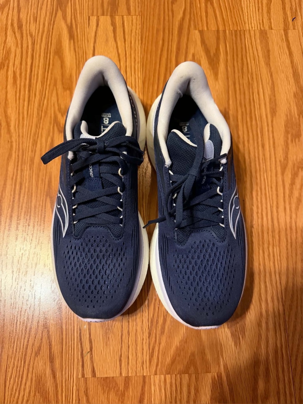 Saucony Ride 18 Running Shoe Women's Sz 8 Regular Width